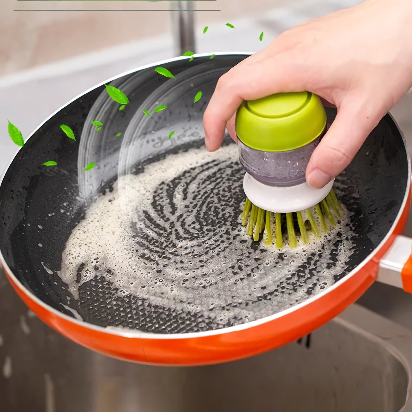 Brosse avec Réservoir Liquide Vaisselle